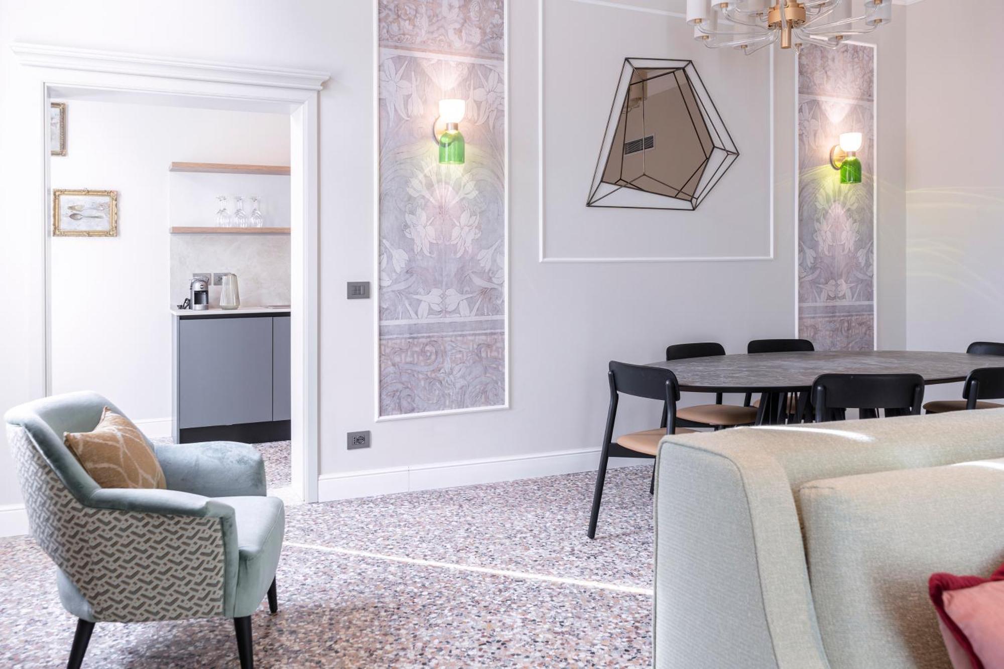 Be Mate Ponte Di Rialto Aparthotel Венеция Екстериор снимка