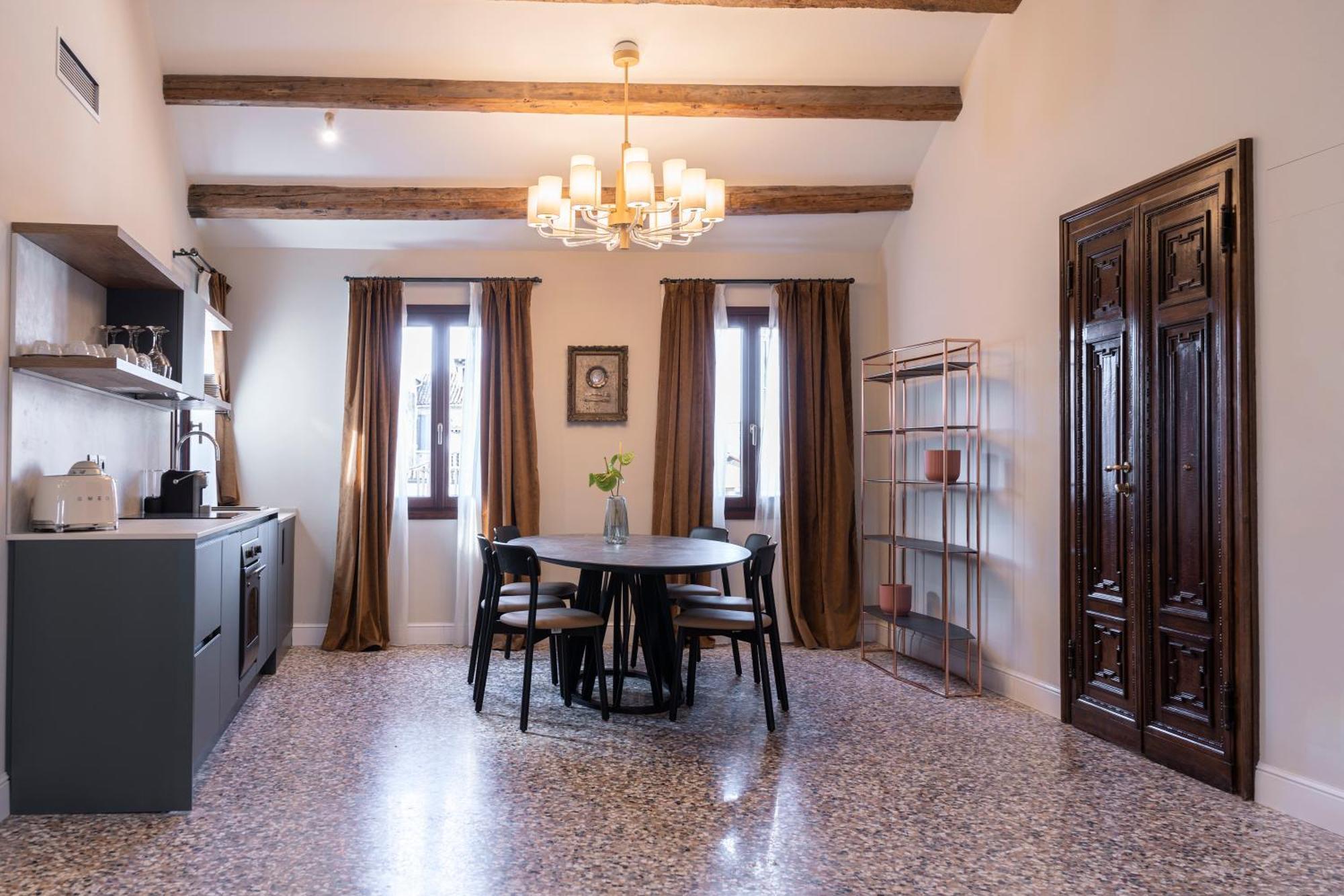 Be Mate Ponte Di Rialto Aparthotel Венеция Екстериор снимка